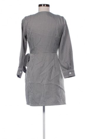 Рокля Unbranded, Размер M, Цвят Многоцветен, Цена 10,73 €