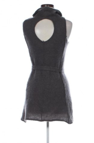 Ruha Unbranded, Méret L, Szín Szürke, Ár 4 012 Ft