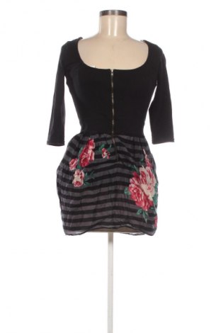 Sukienka Unbranded, Rozmiar S, Kolor Kolorowy, Cena 23,99 zł