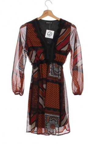 Sukienka Unbranded, Rozmiar M, Kolor Kolorowy, Cena 23,99 zł