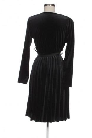 Kleid Unbranded, Größe M, Farbe Schwarz, Preis 15,26 €