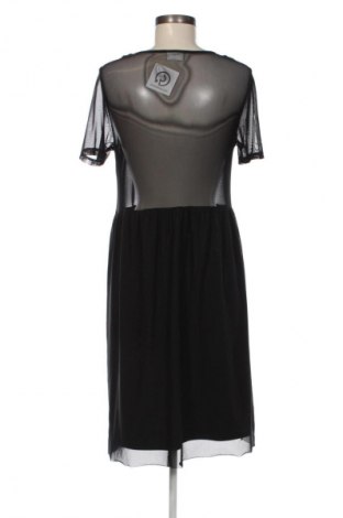 Ruha VILA, Méret M, Szín Fekete, Ár 4 149 Ft