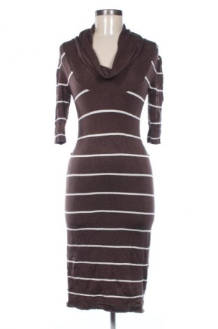 Рокля Yessica, Размер S, Цвят Многоцветен, Цена 3,06 €