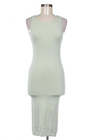 Kleid Zara, Größe XS, Farbe Grün, Preis 11,99 €