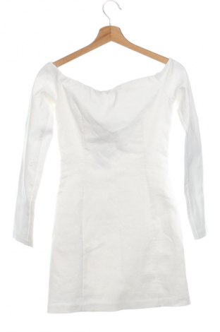 Φόρεμα Zara, Μέγεθος S, Χρώμα Λευκό, Τιμή 16,99 €