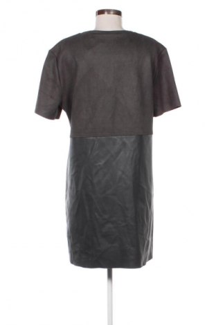Kleid Zara, Größe XL, Farbe Grau, Preis 25,99 €
