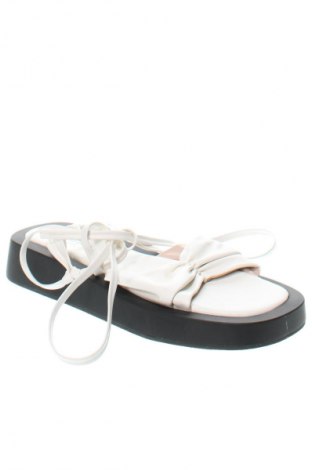 Σανδάλια Unbranded, Μέγεθος 39, Χρώμα Λευκό, Τιμή 5,00 €