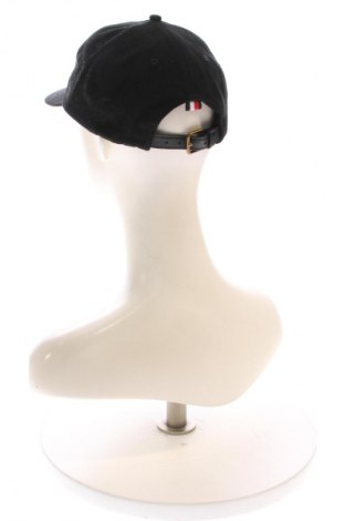 Шапка Tommy Hilfiger, Цвят Черен, Цена 29,14 €