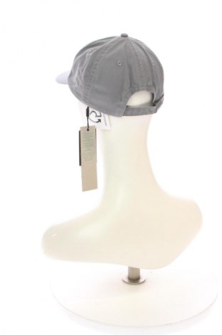 Шапка Tommy Jeans, Цвят Сив, Цена 16,36 €