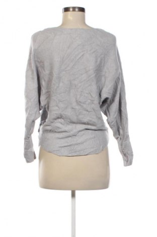 Dámský svetr Unbranded, Velikost S, Barva Šedá, Cena  29,00 Kč