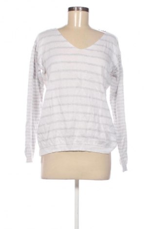 Dámský svetr Aust, Velikost M, Barva Vícebarevné, Cena  29,00 Kč