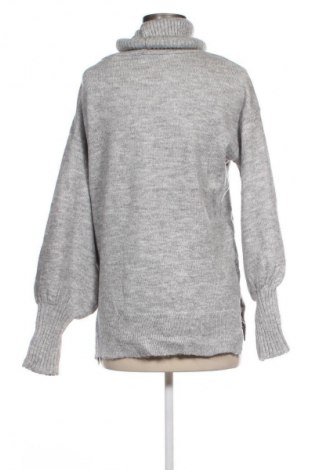 Dámský svetr Primark, Velikost M, Barva Šedá, Cena  99,00 Kč