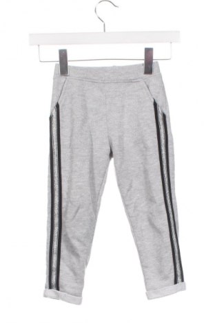 Детско спортно долнище Unbranded, Размер 18-24m/ 86-98 см, Цвят Сив, Цена 6,13 €