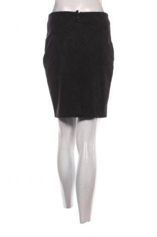 Пола H&M, Размер S, Цвят Черен, Цена 2,04 €