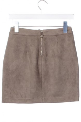 Пола Vero Moda, Размер XS, Цвят Бежов, Цена 10,73 €