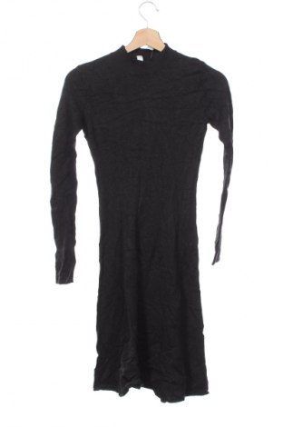 Šaty  H&M, Velikost XS, Barva Šedá, Cena  89,00 Kč