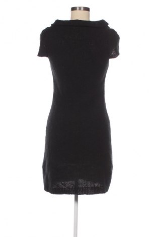 Šaty  Manguun, Velikost M, Barva Černá, Cena  29,00 Kč