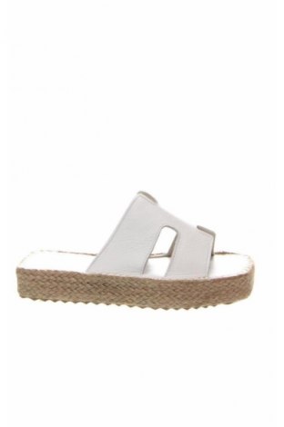 Γυναικείες παντόφλες RunnerBoss, Μέγεθος 37, Χρώμα Λευκό, Τιμή 23,99 €