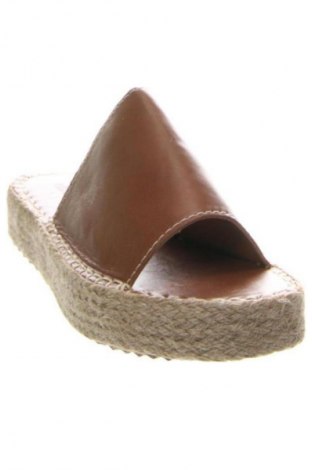 Γυναικείες παντόφλες RunnerBoss, Μέγεθος 38, Χρώμα Καφέ, Τιμή 25,99 €