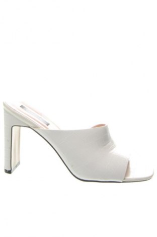 Γυναικείες παντόφλες Unbranded, Μέγεθος 36, Χρώμα Λευκό, Τιμή 24,99 €