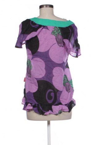 Damen Shirt 10 Feet, Größe M, Farbe Mehrfarbig, Preis 5,11 €