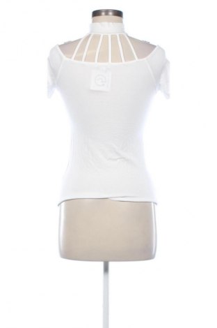 Damen Shirt Amisu, Größe S, Farbe Weiß, Preis 8,95 €