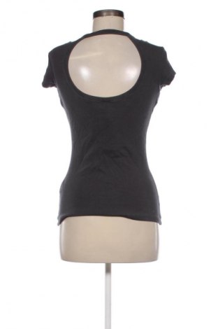 Damen Shirt BOSS, Größe XS, Farbe Grau, Preis 32,99 €