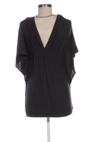 Damen Shirt Bershka, Größe M, Farbe Blau, Preis 8,99 €