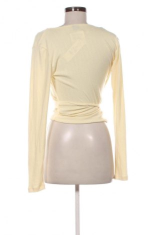 Dámská halenka Gina Tricot, Velikost M, Barva Žlutá, Cena  109,00 Kč
