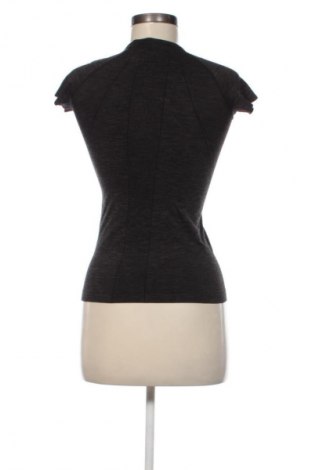 Dámská halenka H&M, Velikost XS, Barva Vícebarevné, Cena  149,00 Kč