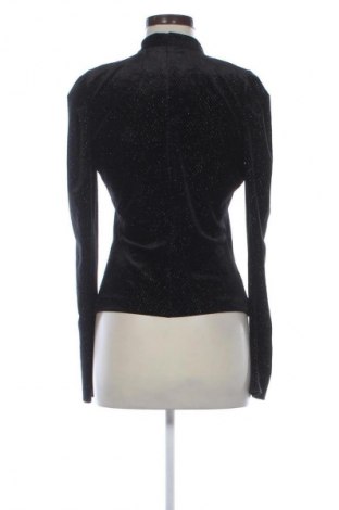 Γυναικεία μπλούζα In Wear, Μέγεθος M, Χρώμα Πολύχρωμο, Τιμή 6,99 €