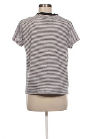 Γυναικεία μπλούζα Levi's, Μέγεθος L, Χρώμα Πολύχρωμο, Τιμή 23,99 €