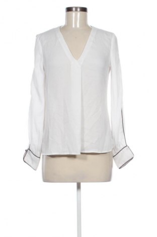 Damen Shirt Mango, Größe XS, Farbe Weiß, Preis 2,99 €