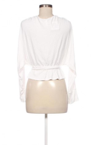 Damen Shirt NEW COLLECTION, Größe M, Farbe Weiß, Preis 4,80 €