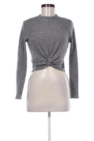 Dámská halenka Pimkie, Velikost M, Barva Šedá, Cena  49,00 Kč