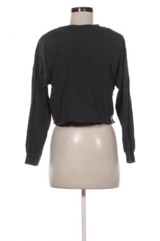 Damen Shirt Pull&Bear, Größe S, Farbe Schwarz, Preis 1,99 €