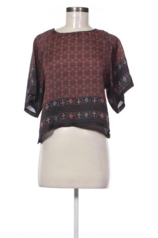 Damen Shirt Pull&Bear, Größe S, Farbe Mehrfarbig, Preis 5,99 €