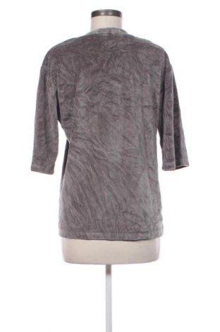 Damen Shirt Unbranded, Größe L, Farbe Grau, Preis 1,99 €