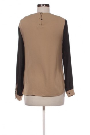 Dámská halenka WE, Velikost S, Barva Vícebarevné, Cena  59,00 Kč