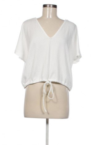 Γυναικεία μπλούζα Zara, Μέγεθος L, Χρώμα Λευκό, Τιμή 11,99 €