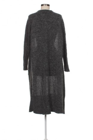 Γυναικεία ζακέτα Gina Tricot, Μέγεθος S, Χρώμα Μαύρο, Τιμή 5,99 €