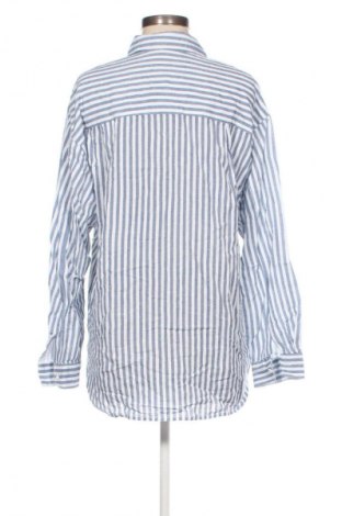 Γυναικείο πουκάμισο Stradivarius, Μέγεθος M, Χρώμα Πολύχρωμο, Τιμή 8,99 €