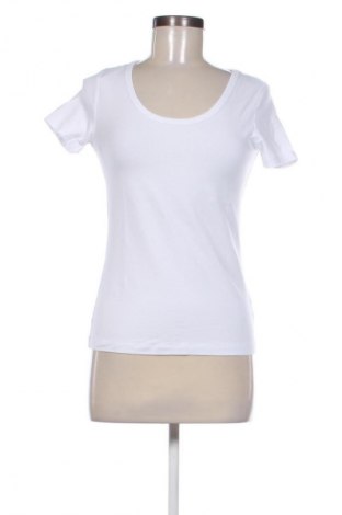 Дамска тениска Basics, Размер S, Цвят Бял, Цена 6,64 €