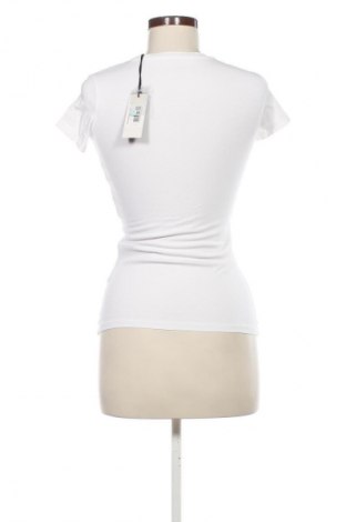 Дамска тениска Guess, Размер XS, Цвят Бял, Цена 27,60 €