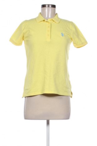 Γυναικείο t-shirt U.S. Polo Assn., Μέγεθος M, Χρώμα Κίτρινο, Τιμή 9,28 €