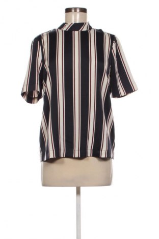 Damen T-Shirt Vero Moda, Größe M, Farbe Mehrfarbig, Preis 2,99 €