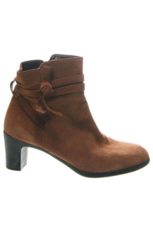 Dámské boty  Bata, Velikost 38, Barva Hnědá, Cena  309,00 Kč