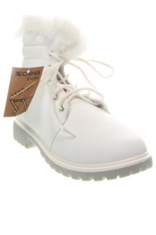 Damskie botki Xcess, Rozmiar 39, Kolor Biały, Cena 224,99 zł
