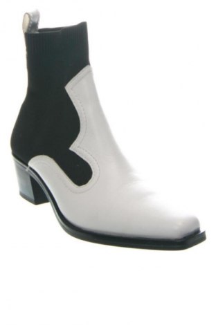 Дамски боти Zara, Размер 36, Цвят Многоцветен, Цена 15,84 €