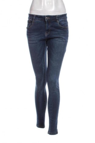 Damen Jeans Beloved, Größe M, Farbe Blau, Preis 3,99 €